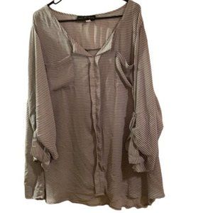 SHOP THE TRENDS Plus Size Blouse